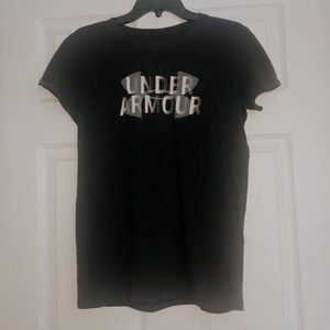UNDER ARMOUR TEE